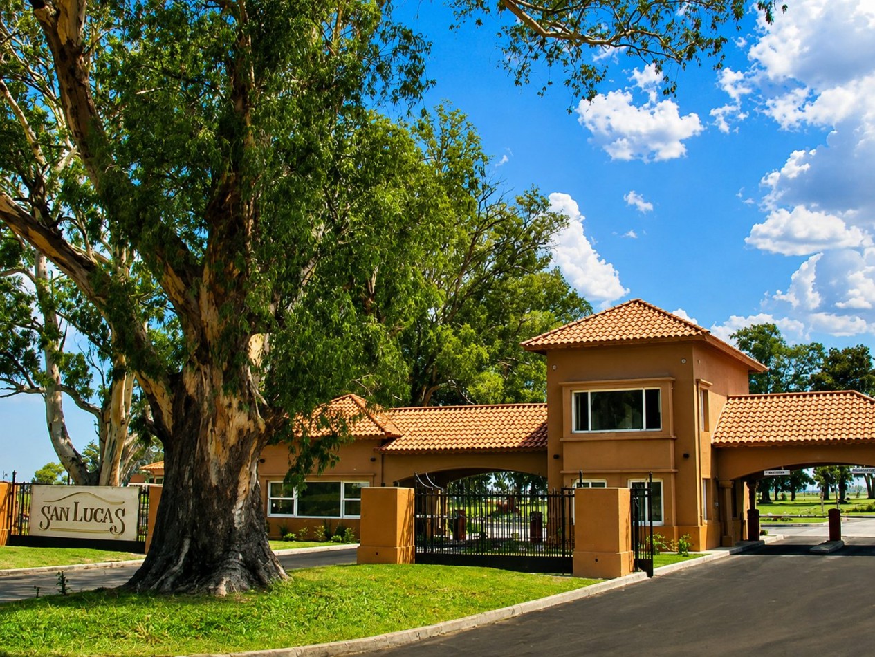 Lote En Venta En El Barrio San Lucas Canning Financiacion