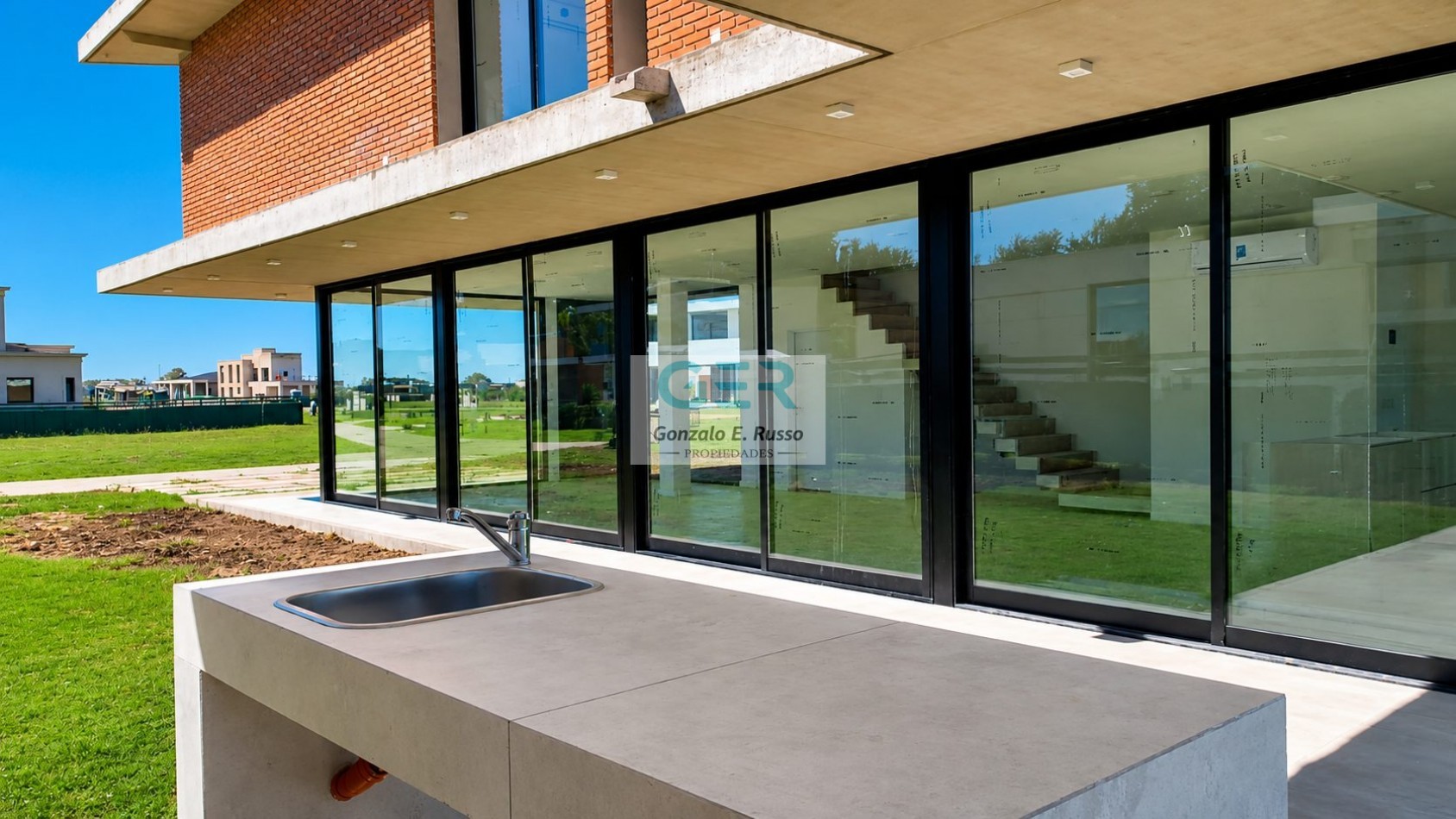 Casa 4 Ambientes En Venta En Lares De Canning