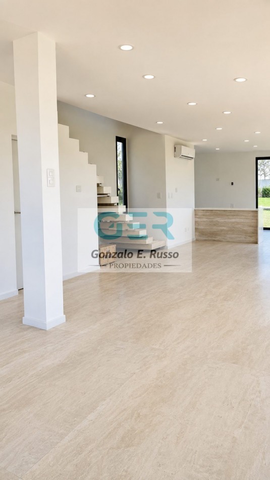 Casa 4 Ambientes En Venta En Lares De Canning