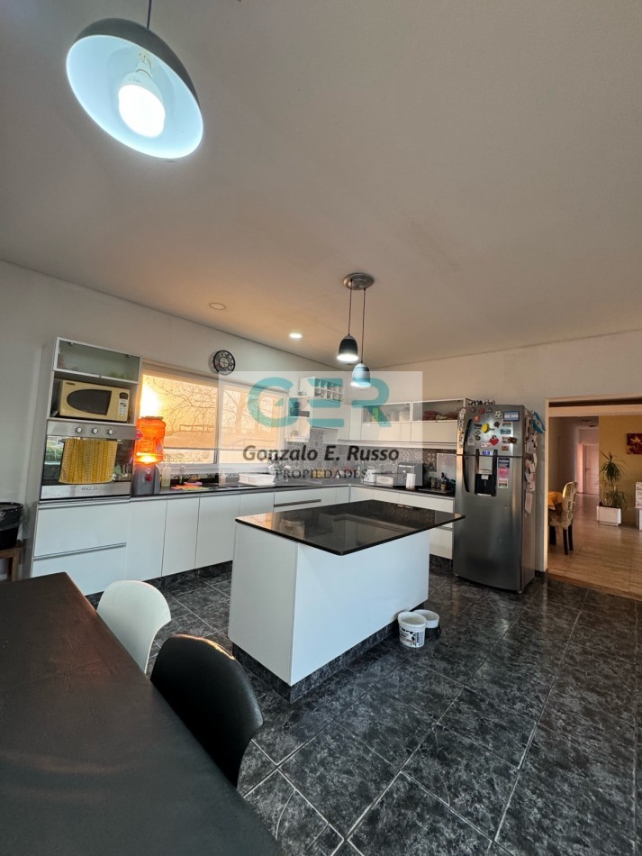 Casa 5 ambientes a la venta en Fincas de San Vicente Sporting
