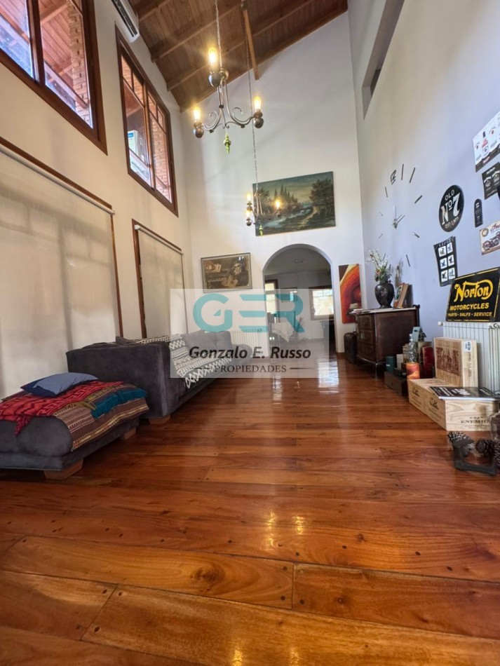 Casa 7 Ambientes En Venta En Saint Thomas Sur - Canning