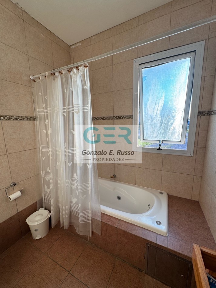 Casa 5 ambientes a la venta en Fincas de San Vicente Sporting