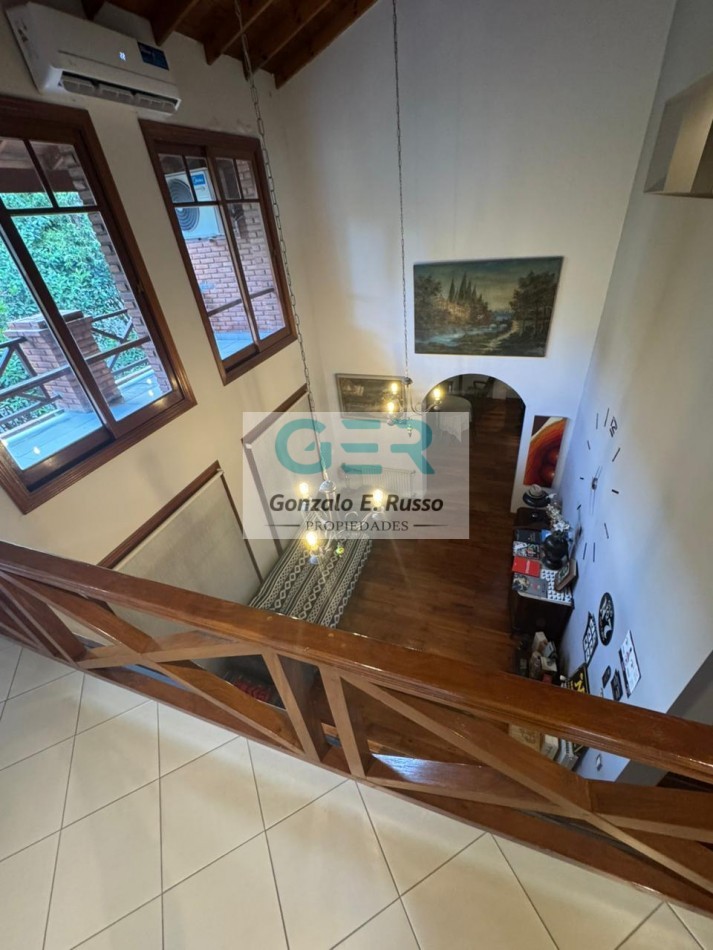 Casa 7 Ambientes En Venta En Saint Thomas Sur - Canning