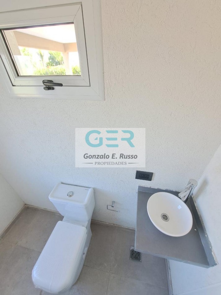 Venta Casa 4 Ambientes A Estrenar En San Lucas, Canning