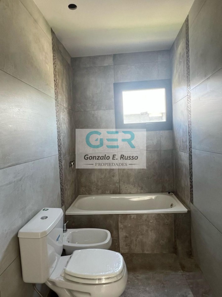 Venta Casa 5 Ambientes En El Principado - Canning