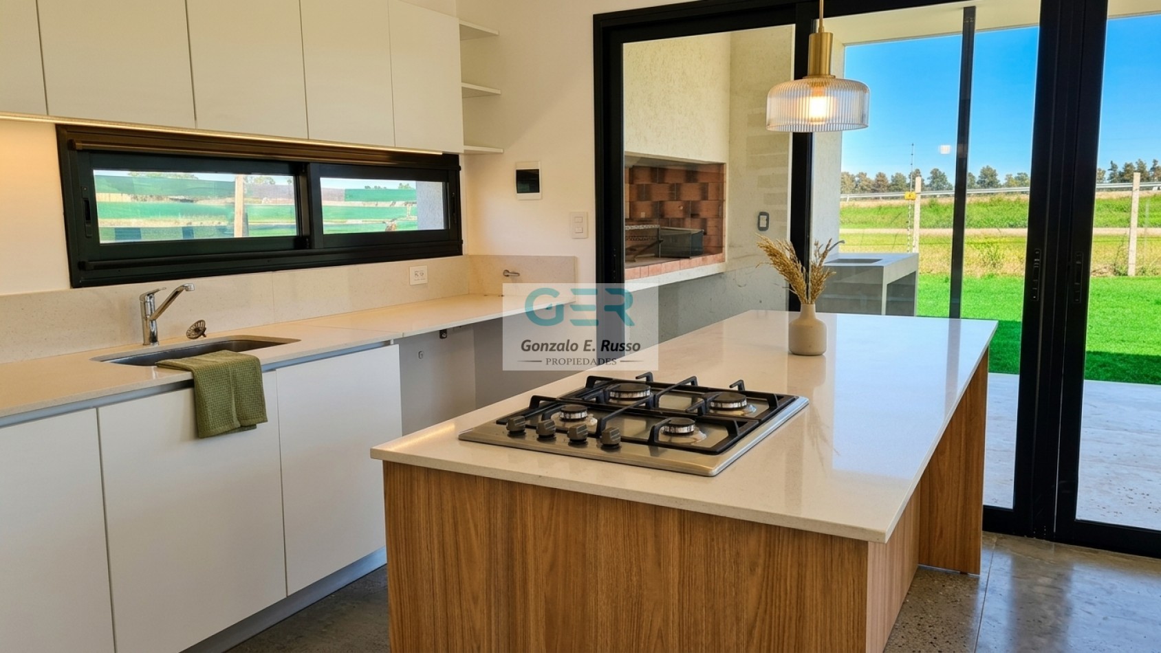 Casa 4 Ambientes En Venta En Lares De Canning