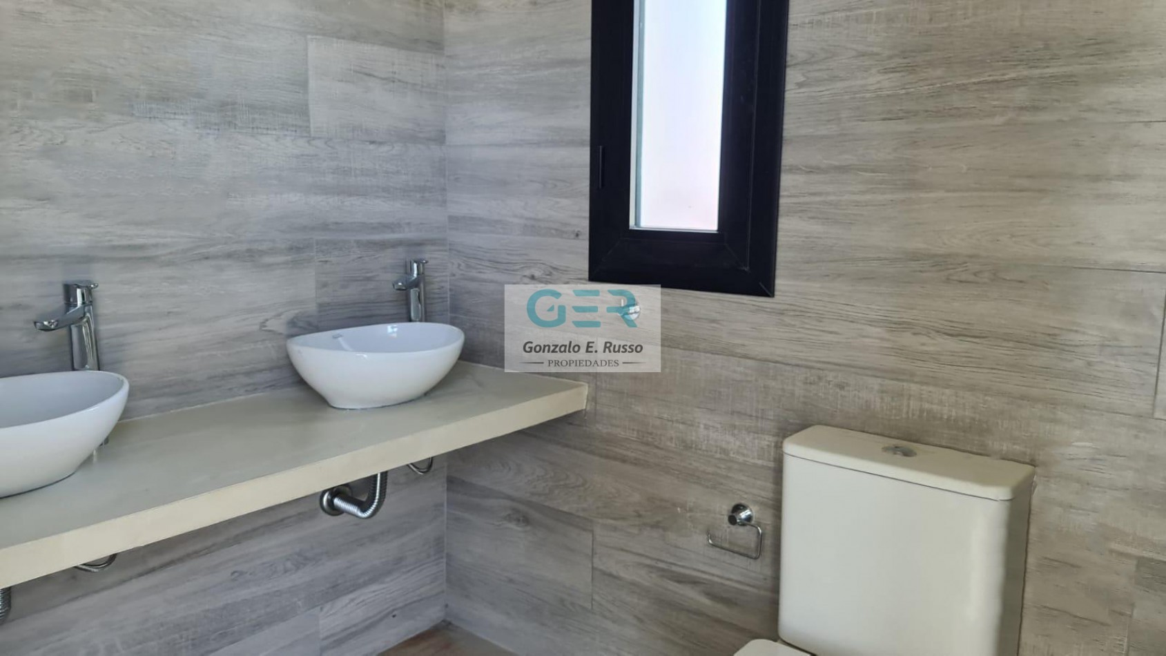 Casa 4 Ambientes En Venta En Lares De Canning