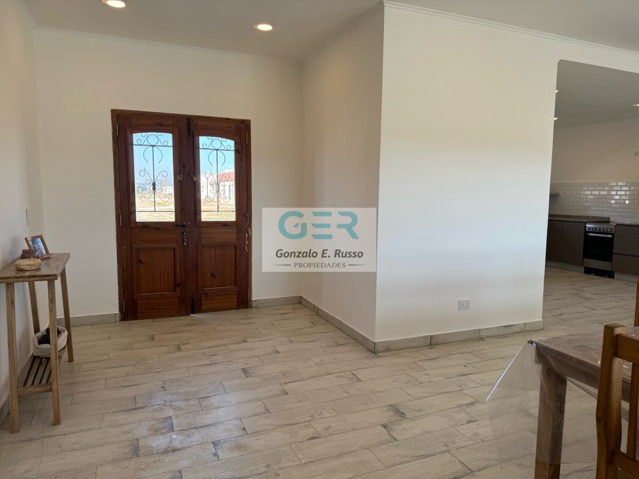 Casa 3 ambientes en venta con renta en Fincas de San Vicente Sporting