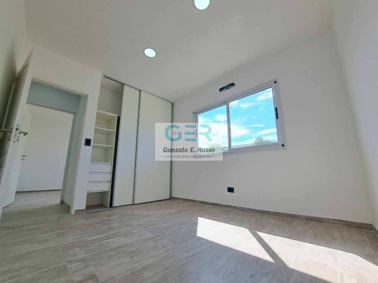 Venta Casa 4 Ambientes A Estrenar En San Lucas, Canning