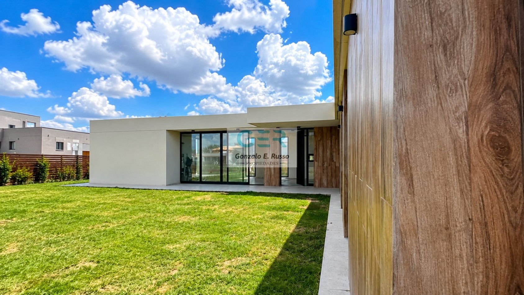 Venta Casa Minimalista Financiamiento En La Alameda, Canning