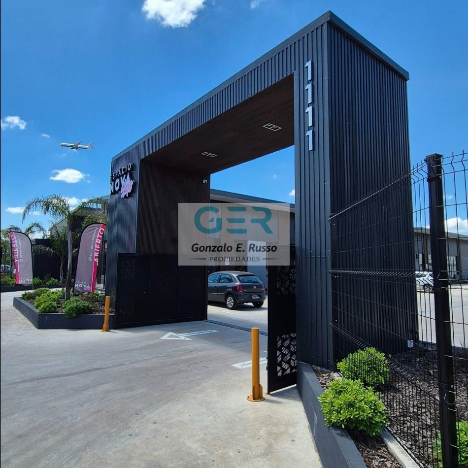 Alquiler Locas En Espacio Nova Shops - Canning