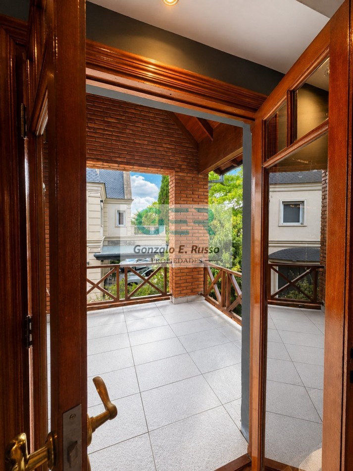 Casa 7 Ambientes En Venta En Saint Thomas Sur - Canning