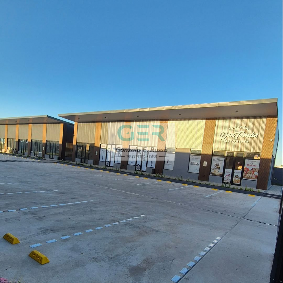 Alquiler Locas En Espacio Nova Shops - Canning