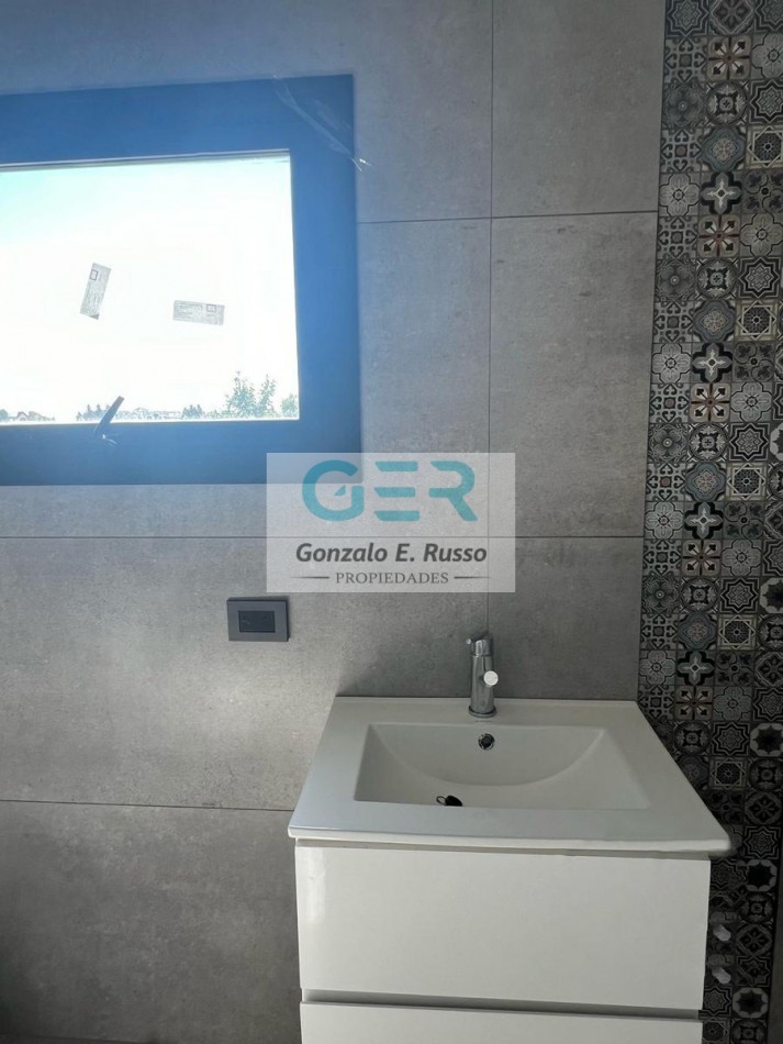 Venta Casa 5 Ambientes En El Principado - Canning