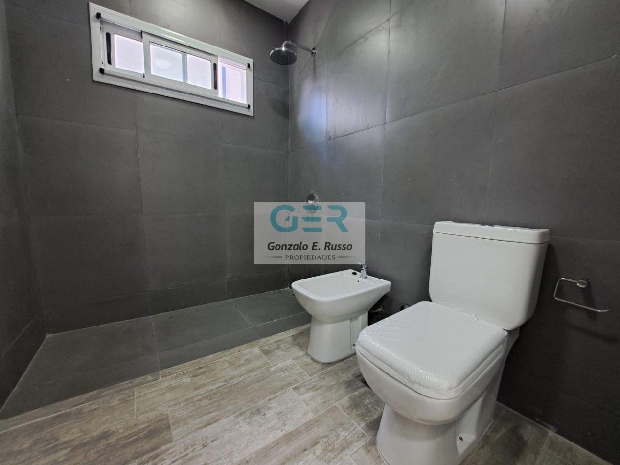 Venta Casa 4 Ambientes A Estrenar En San Lucas, Canning