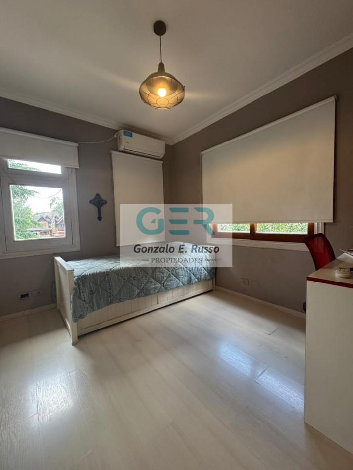 Casa 7 Ambientes En Venta En Saint Thomas Sur - Canning