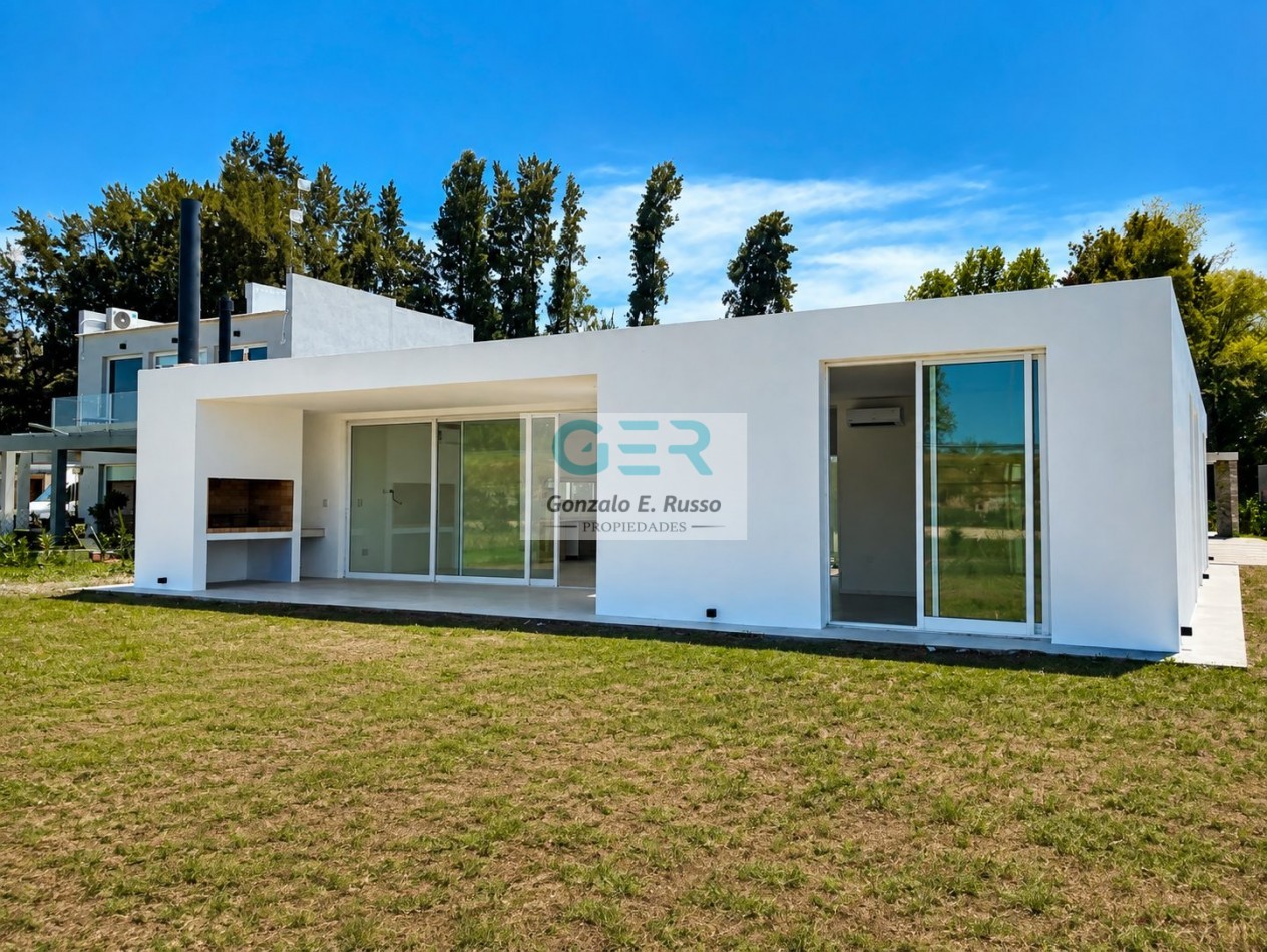Casa en alquiler 4 ambientes En Lares De Canning