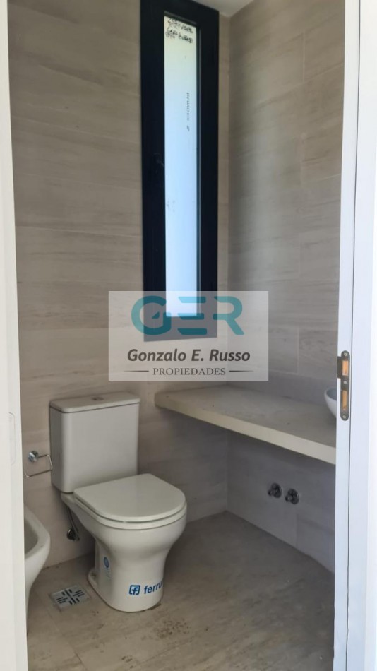 Casa 4 Ambientes En Venta En Lares De Canning