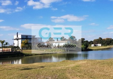 Venta Lote A La Laguna La Providencia Lakes 3 - Canning